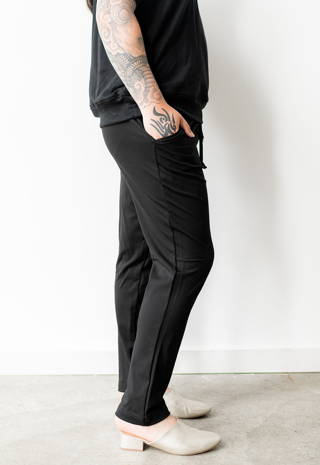 The Everyday Drawstring Pant